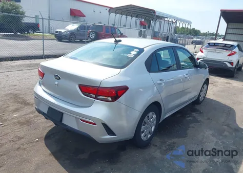 2021 Kia Rio Lx z USA, uszkodzony, nr VIN 3KPA24AD0ME383099